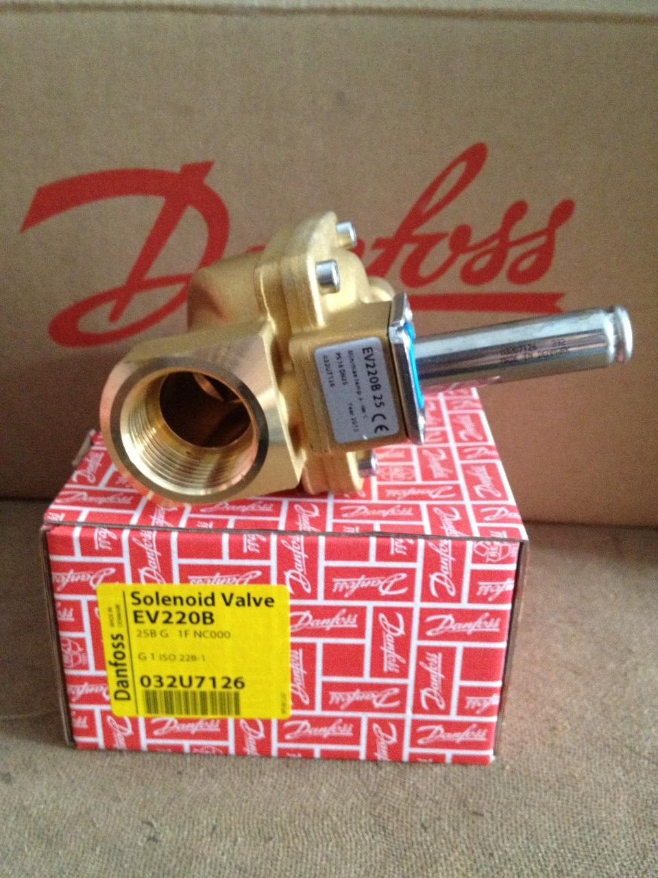 Solenoid valve EV220B