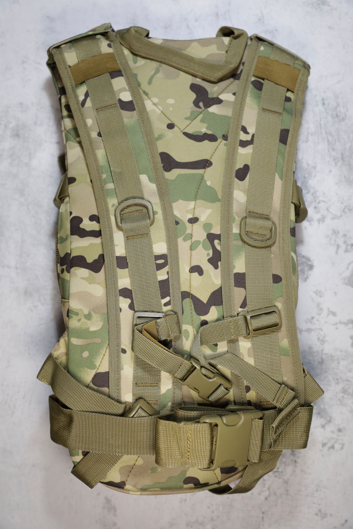 เป้น้ำสัมภาระ 20 ลิตร + ถุงน้ำ 2.5 ลิตร