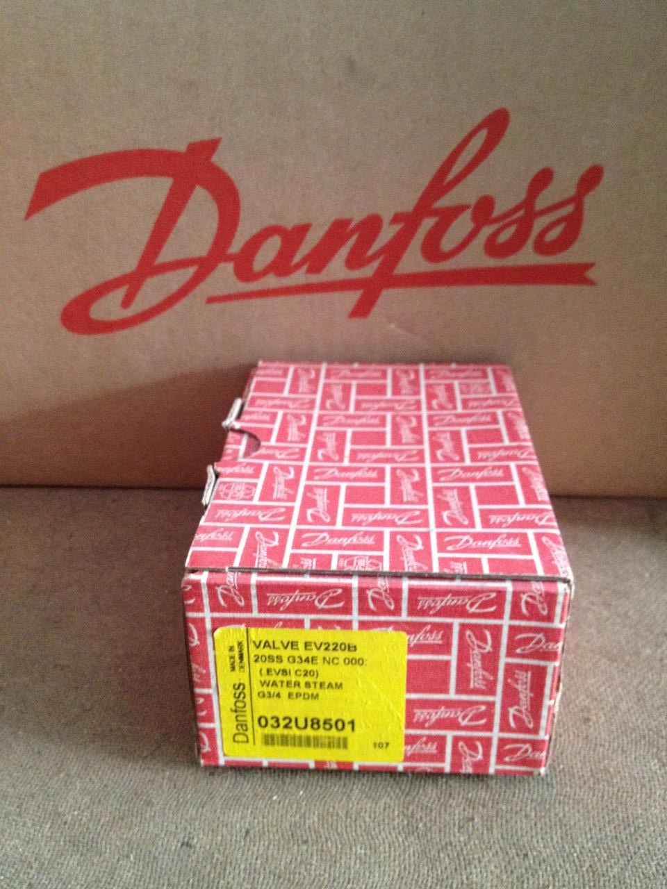 Solenoid valve EV220B 032U8501