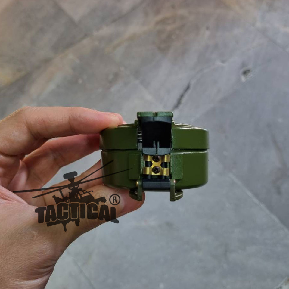 เข็มทิศ ทหาร ทรงกลม (Lensatic Compass)