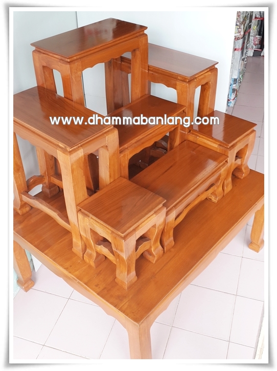 โต๊ะหมู่บูชา หมู่ 7 หน้า 7 แบบเรียบ ไม้สัก ขาสิงห์ สีไม้สักธรรมชาติ