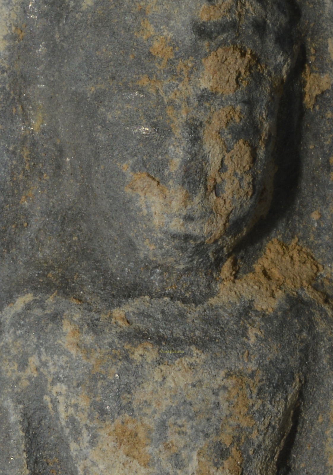 พระร่วงเปิดโลก เนื้อชินเงิน กรุวัดมหาธาตุ ขนาด 6.7x1.9 cm สุโขทัย (4)