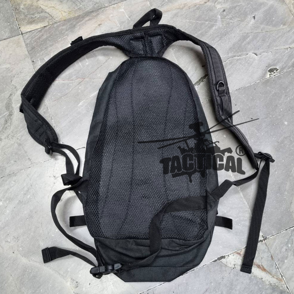 เป้หลัง + ถุงน้ำ