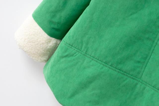 PreOrderคนอ้วน - เสื้อกันหนาวแฟชั่น ไซส์ใหญ่ คนอ้วน ผ้าฝ้าย บุขนสัตว์ด้านในทั้งตัว มีHood สี : น้ำเงินเข้ม / เขียว