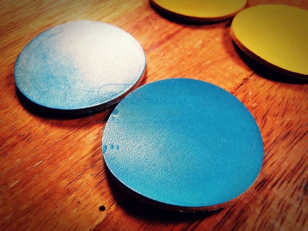 น้ำยาเคลือบหนังแท้ สำหรับหนังฟอกฝาด Armour Coat สูตรเคลือบเนื้อเนียนพิเศษ กันน้ำ ให้หนังเงา สีสวยทนยาวนาน