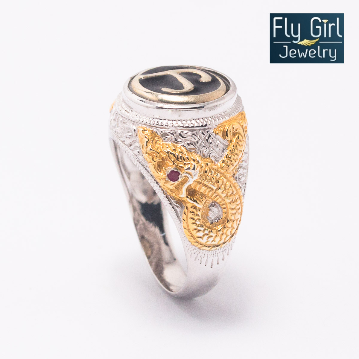 แหวนพญานาคราช หัวนะโมปลุกเสกแล้ว ดวงตาพลอยทับทิมแท้ คุ้มภัย เรียกโชคลาภ เป็นวัตถุมงคลที่เหมาะกับผู้ที่ปรารถนาความสุขสมหวัง