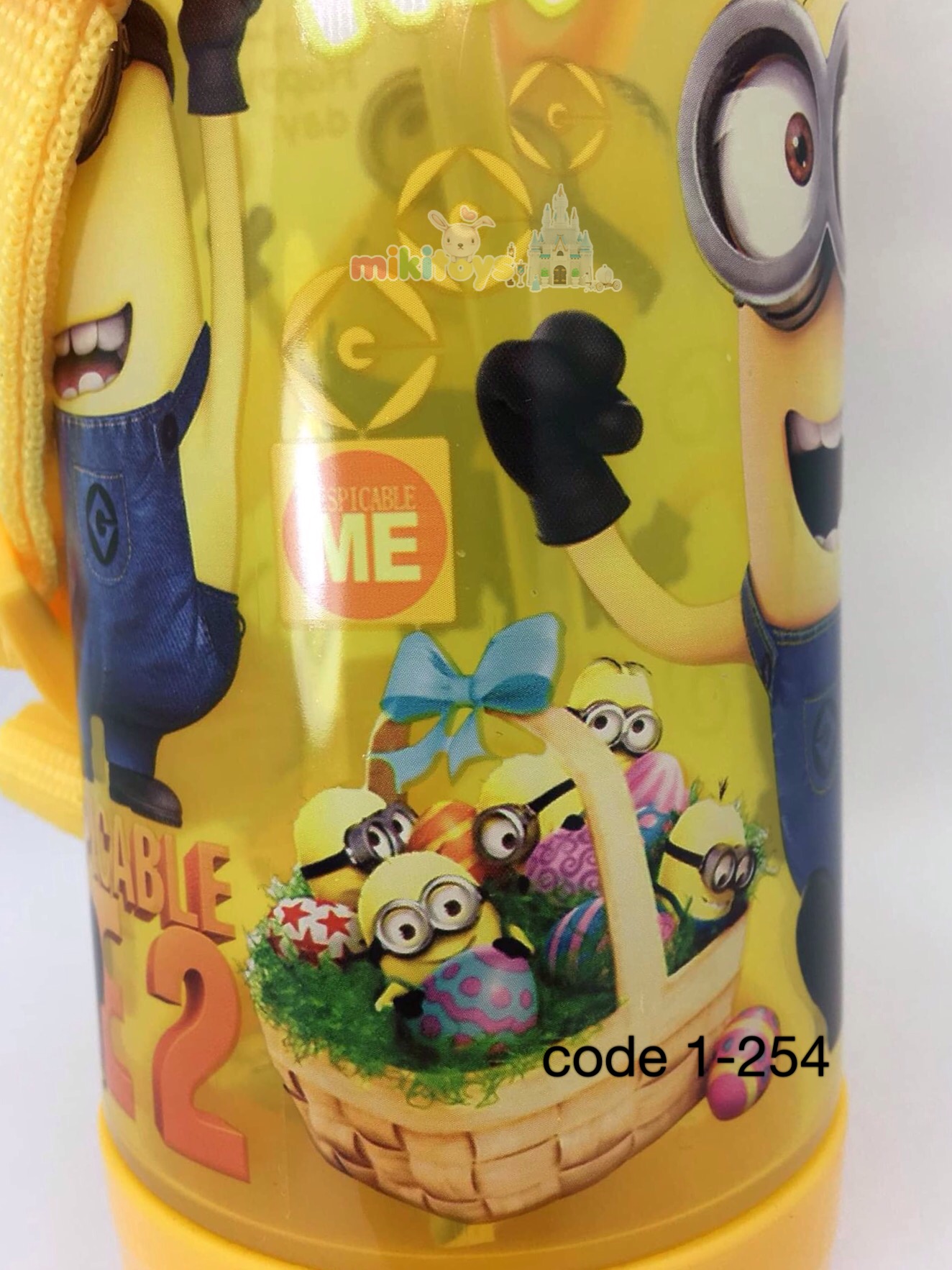 กระติกน้ำเด็ก Minion มินเนี่ยน สีเหลืองแจ่ม^^ รุ่นฝาเด้ง ปุ่มกดสามเหลี่ยม