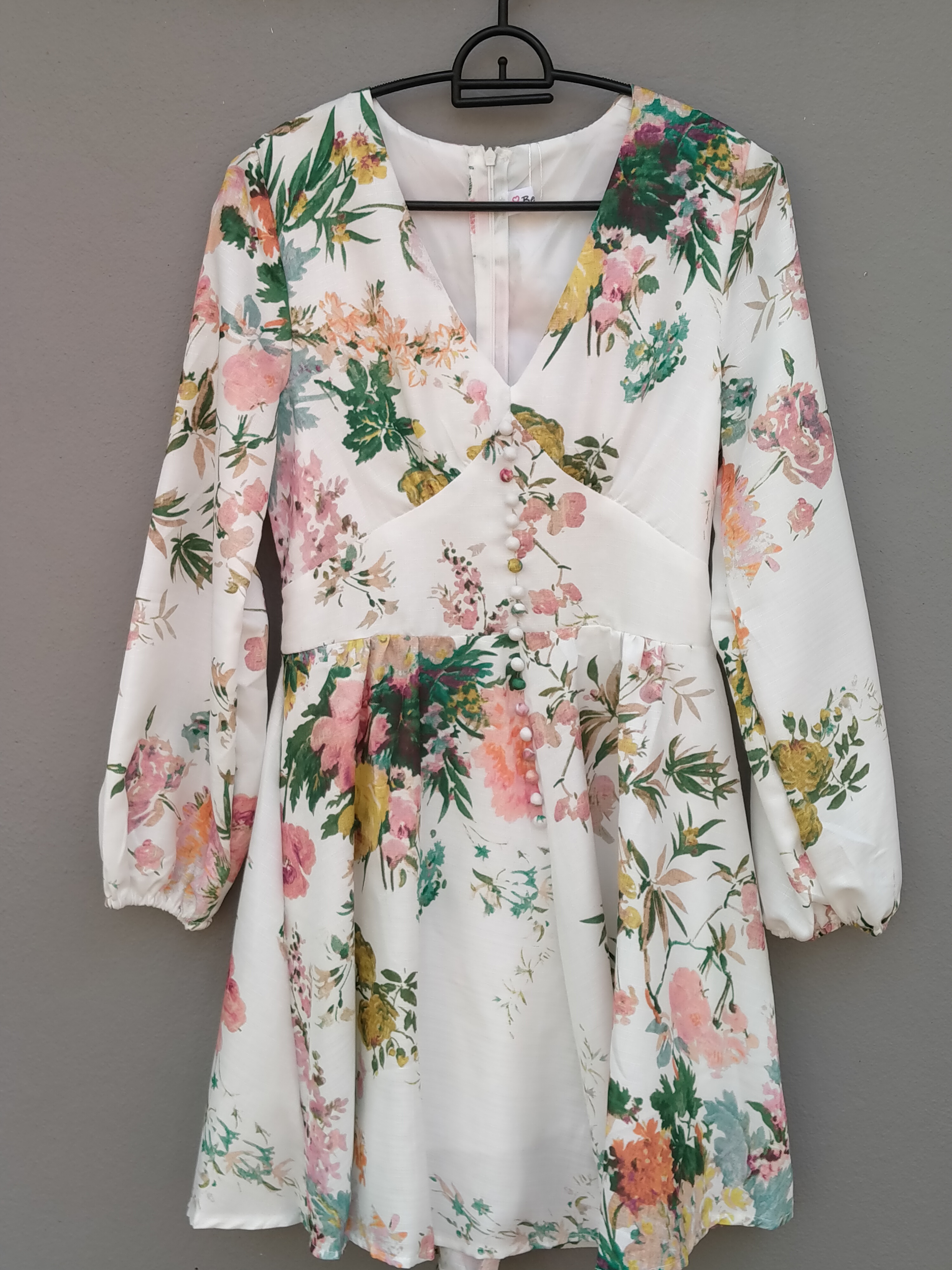 เดรสงานแฟชั่น