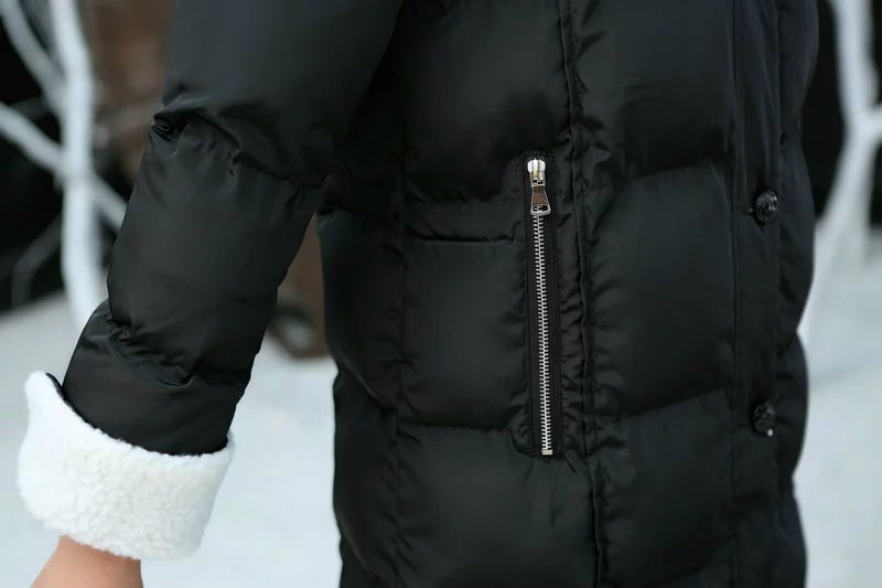 PreOrderคนอ้วน - เสื้อกันหนาวแฟชั่น ตัวยาว ผ้าร่ม บุนวม และขนสัตว์คอ ข้อมือ กระดุม Hood ถอดได้ สี : เหลือง / ดำ