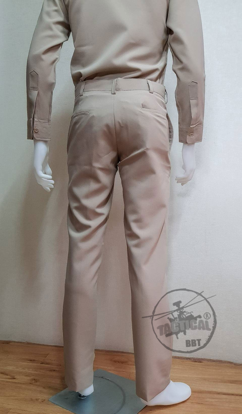 ชุดอ่อนแขนยาว ข้าราชการกากี