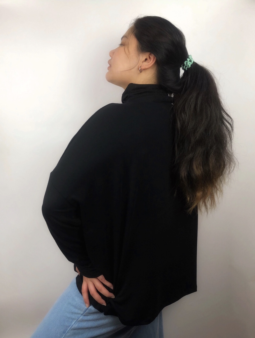 เสื้อบ่าตกแขนยาว คอเต่า โอเวอร์ไซส์