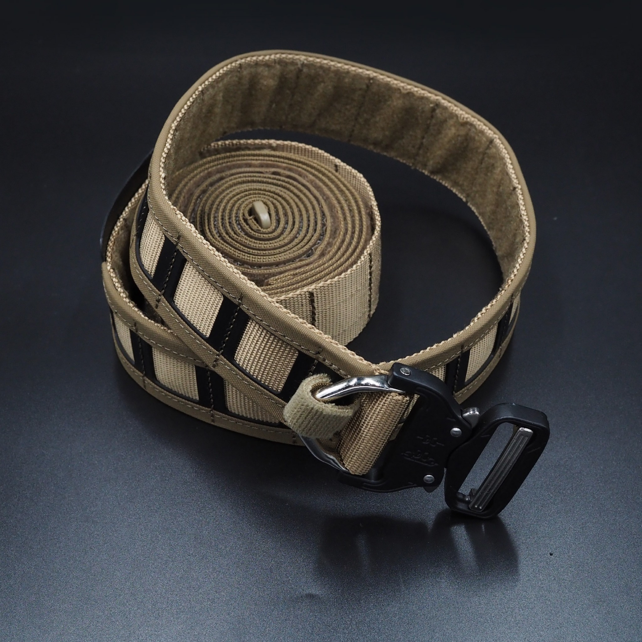 เข็มขัดสนาม Cobra (Wosport)