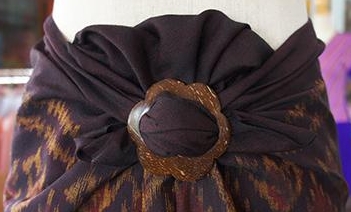 กะลารัดซิ่น Coconut shell Buckle