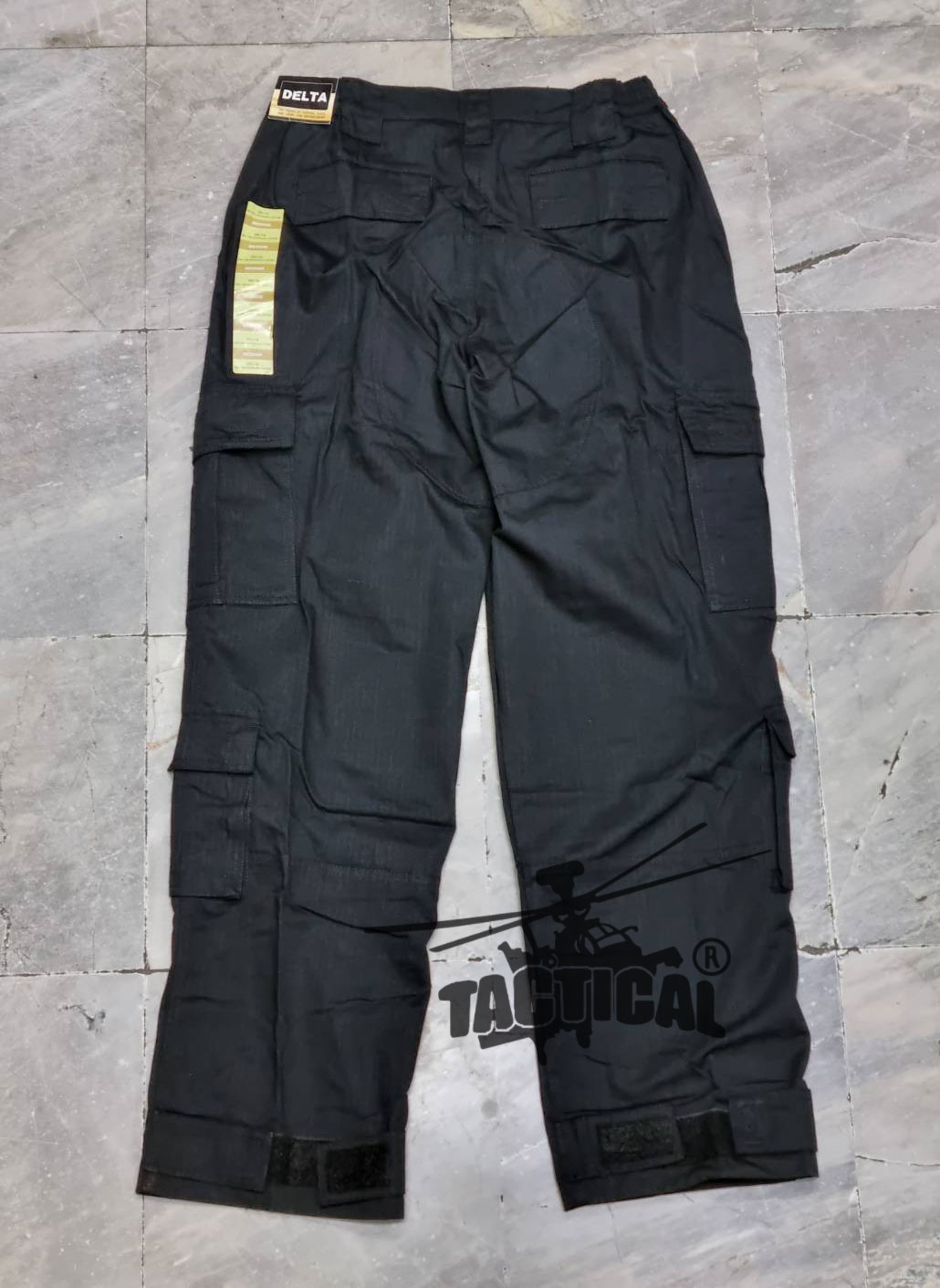 ชุดเวส Delta 4 กระเป๋า (กรมท่า / ดำ)