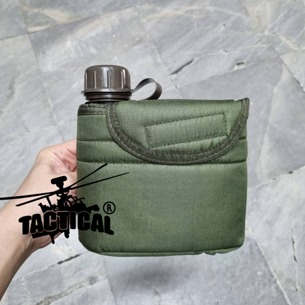 กระติกน้ำสี่เหลี่ยม