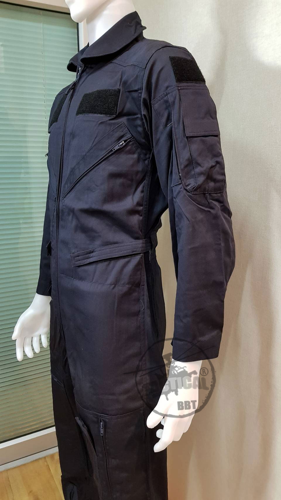 ชุดนักบิน ทรง US. แต่ผ้าไทย ติดตีนตุ๊กแก กรมท่า