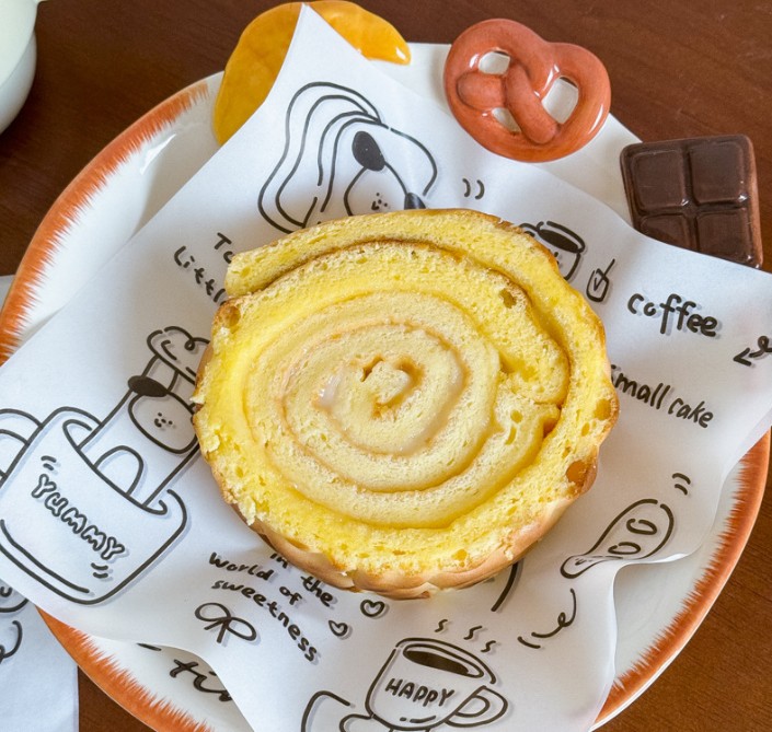 กระดาษไขรองอาหาร (Greaseproof paper) เคลือบกันน้ำ-น้ำมัน Little Fun (แพ็ค 98-100 ชิ้น)