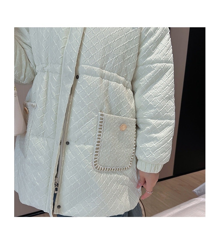 2324-0026 เสื้อกันหนาวบุนวม สวย ๆ คอสูงจ้า