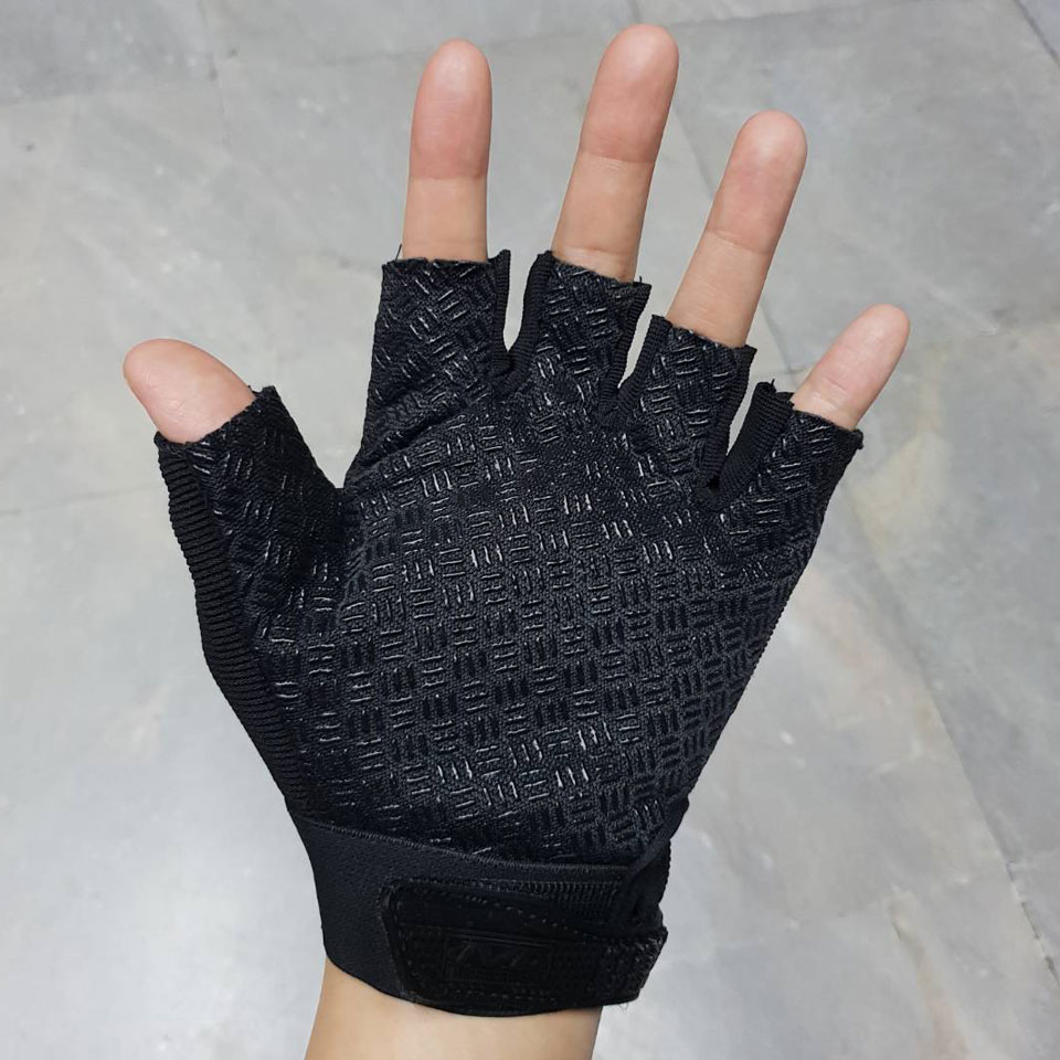 ถุงมือครึ่งนิ้ว Mechanix รุ่น M-Pact (บาง) Free Size