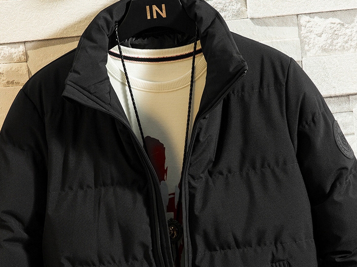 COM-002 เสื้อกันหนาวผู้ชาย บุนุ่น เรียบ เท่ สีดำ / ขาว / แดง / เขียวเข้ม