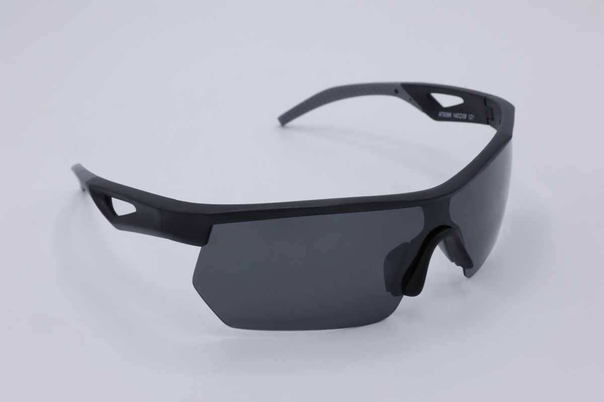 แว่นกันแดด เลนส์ Polarized ทรง Sport 1
