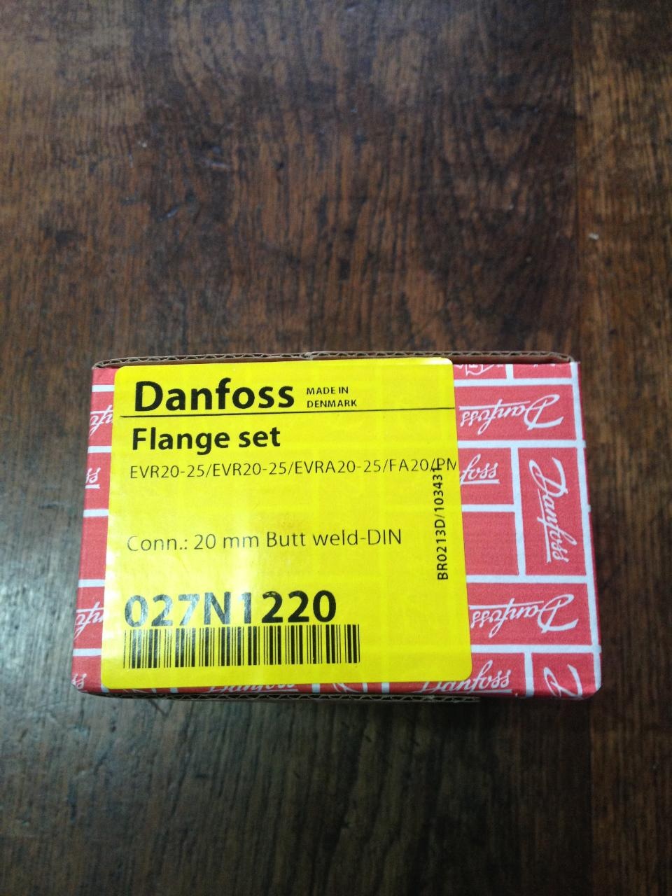 Flange set Code 027N1220