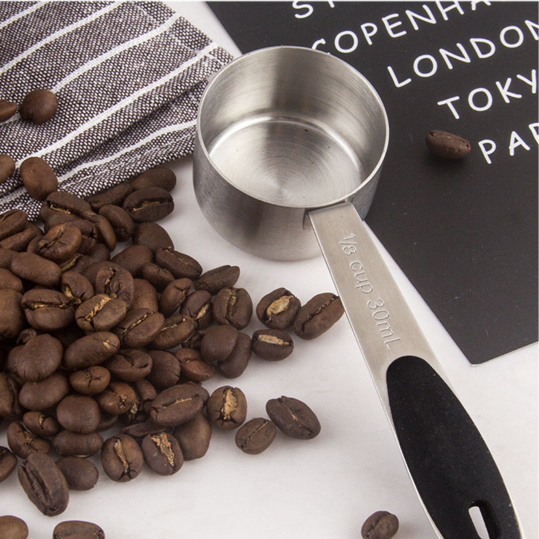 ช้อนตวงสแตนเลส 1/8 cup หรือ 30 ml. มีปลอกซิลิโคลน รหัส 2619