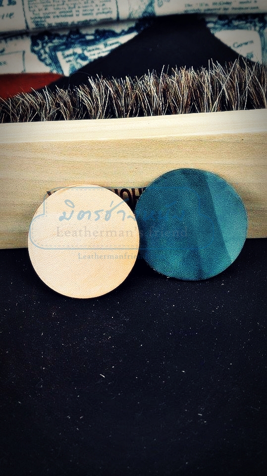 น้ำยาเคลือบหนังแท้ สำหรับหนังฟอกฝาด Armour Coat สูตรเคลือบเนื้อเนียนพิเศษ กันน้ำ ให้หนังเงา สีสวยทนยาวนาน