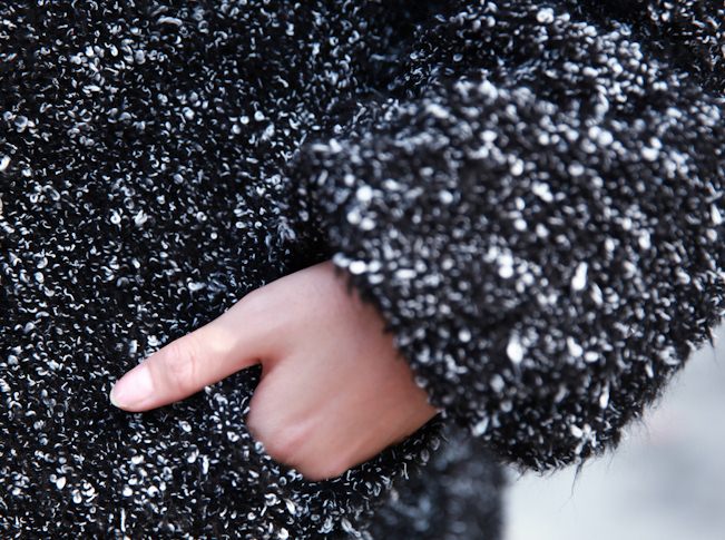 PreOrder - เสื้อกันหนาวแฟชั่นเกาหลี ไซส์ใหญ่ ไซส์เล็ก แจ๊คเก็ตผ้าฝ้ายตัวใหญ่ มีขนปุย สี : ดำ / แดง