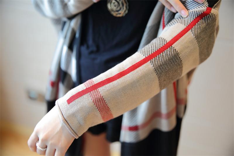 Pre Order - เสื้อคลุมกันหนาวแฟชั่นเกาหลี เวตเตอร์ถัก ลายหมากรุก