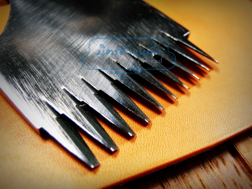 ส้อมแบนเฉียง ห่าง 3.85 มิล แบบฟันกว้าง