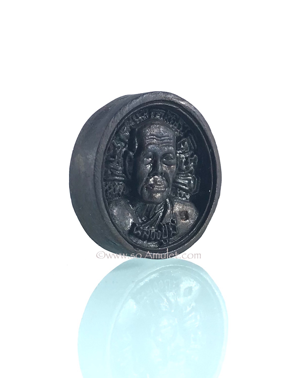 เหรียญพระธรรมจักรหล่อ(เหรียญล้อแม็กเล็ก) หลวงปู่มี วัดมารวิชัย ปี 2539 เนื้อนวโลหะ พร้อมกล่องเดิม