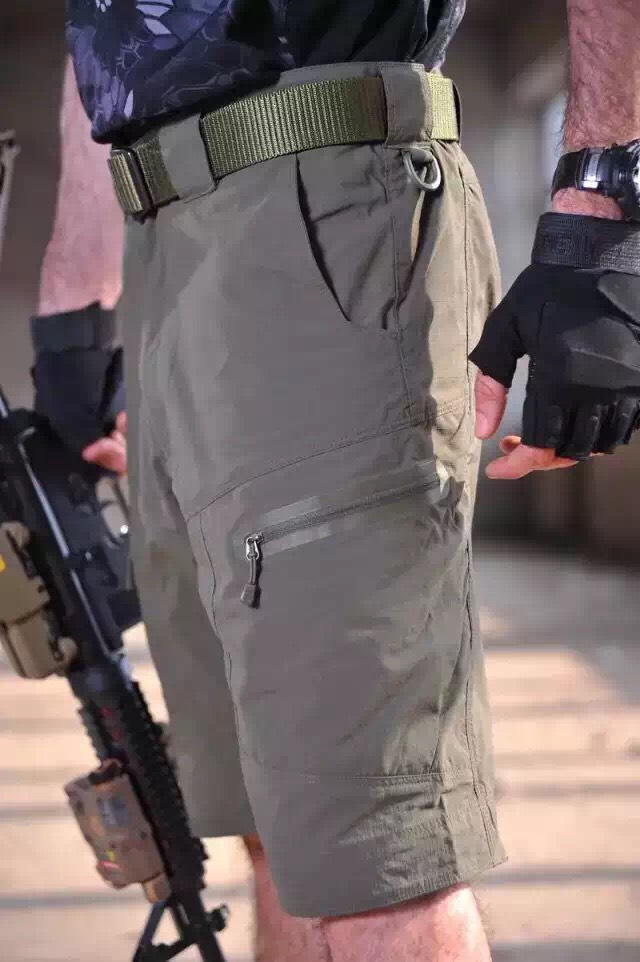 กางเกงขาสั้น Pave Hawk