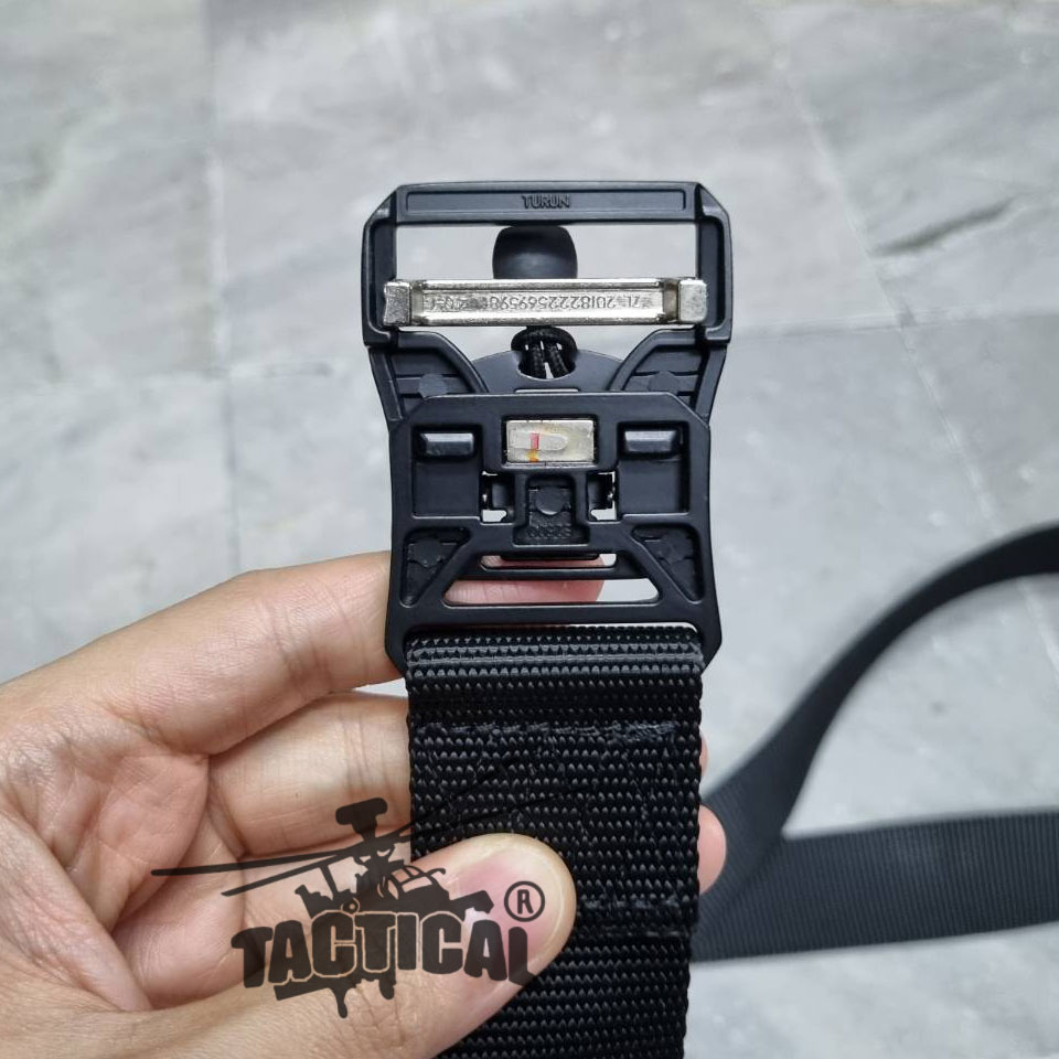 เข็มขัดยุทธวิธี หัวแม่เหล็ก (B10)