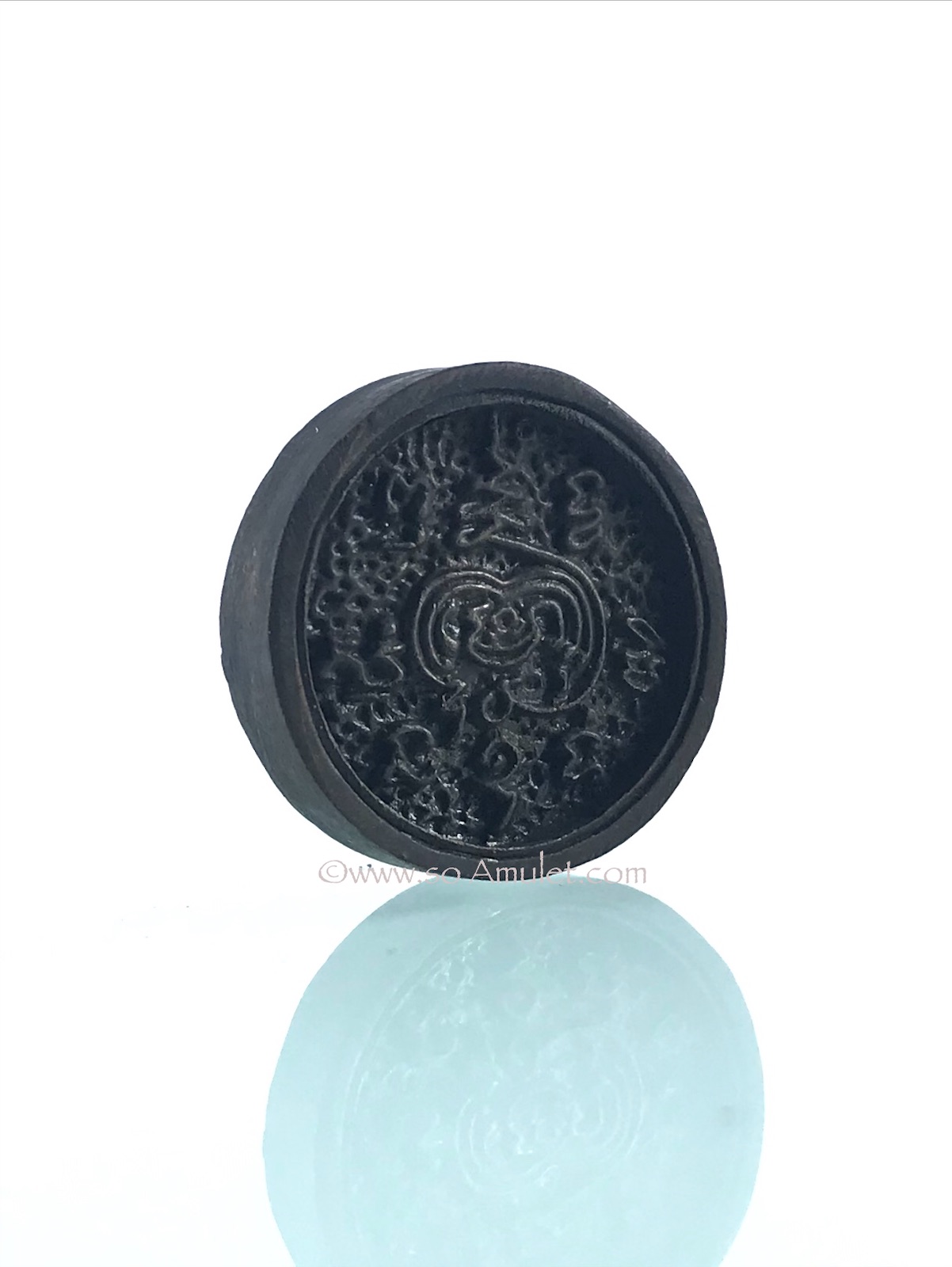 เหรียญพระธรรมจักรหล่อ(เหรียญล้อแม็กเล็ก) หลวงปู่มี วัดมารวิชัย ปี 2539 เนื้อนวโลหะ พร้อมกล่องเดิม