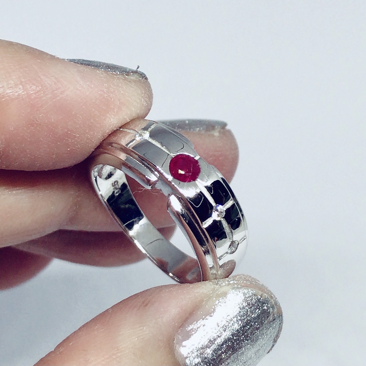 แหวนเงินแท้ พลอยทับทิมแท้(ราศีกรกฎ)