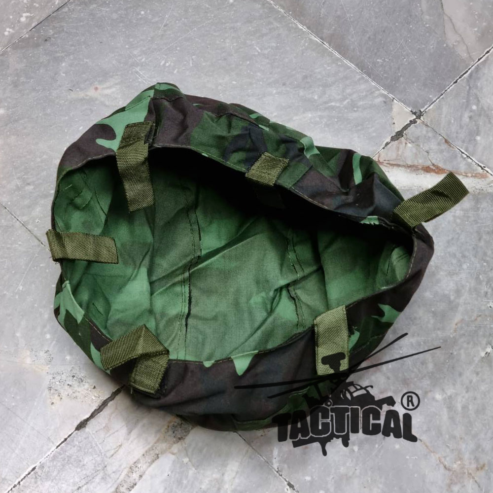 ผ้าคลุมหมวกคอบร้า มีสายรัดแว่น ช่องใส่แผนที่