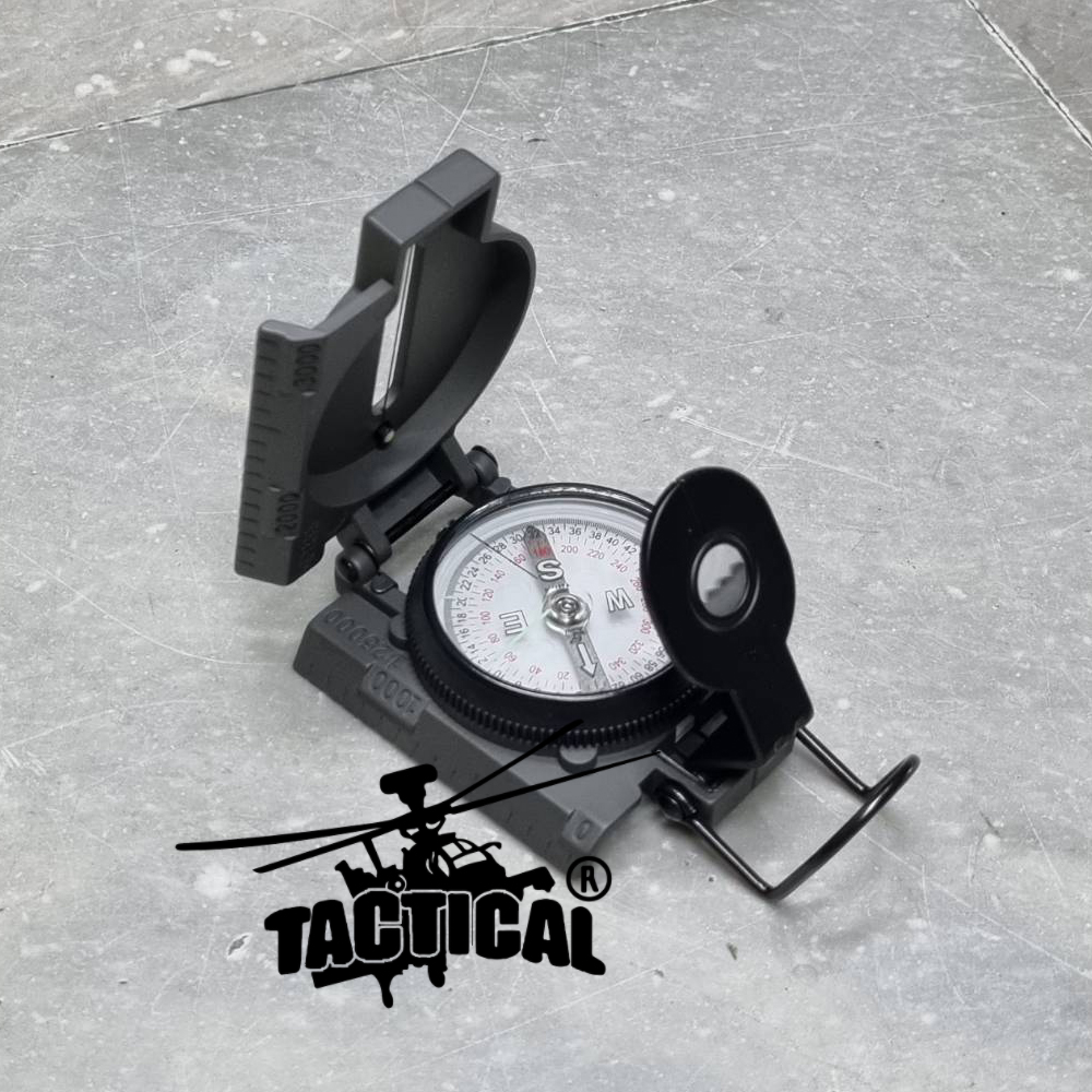 เข็มทิศทหาร Lensatic