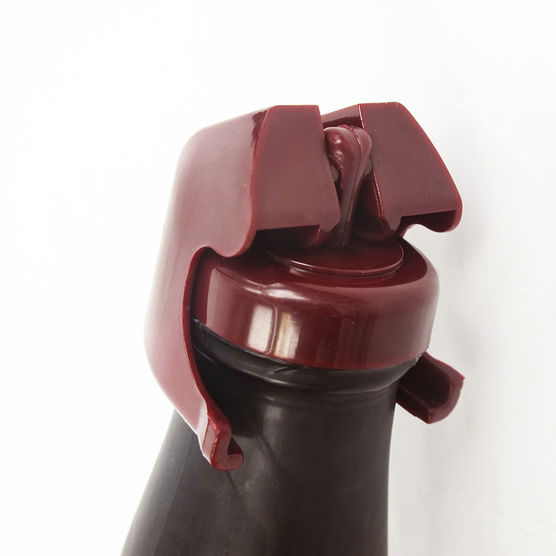 จุกปิดขวดโซดา ขวดไวน์ สีเลือดหมู ABS Magical expanded bottle lid 1610-376