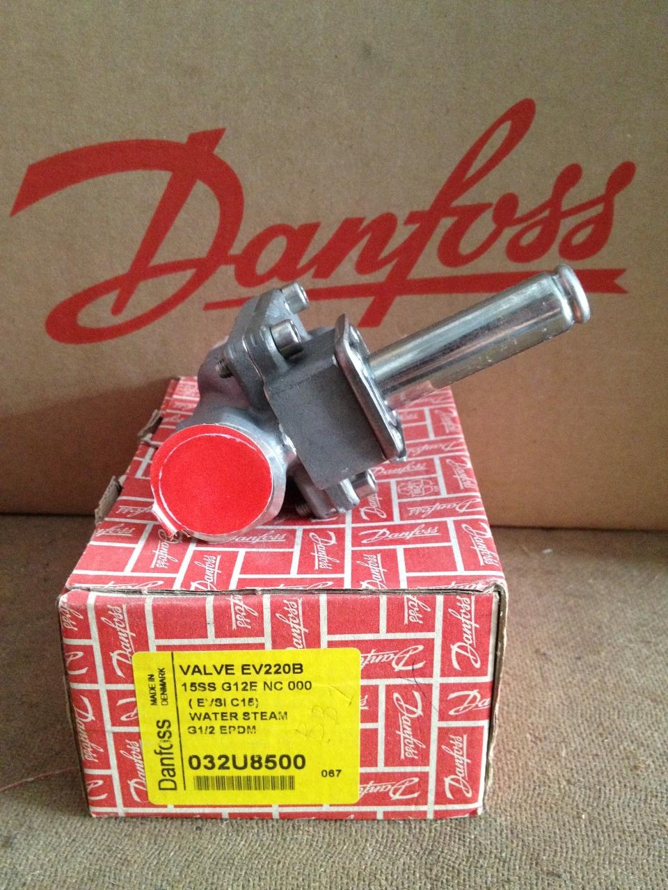 Solenoid valve EV220B 032U8500