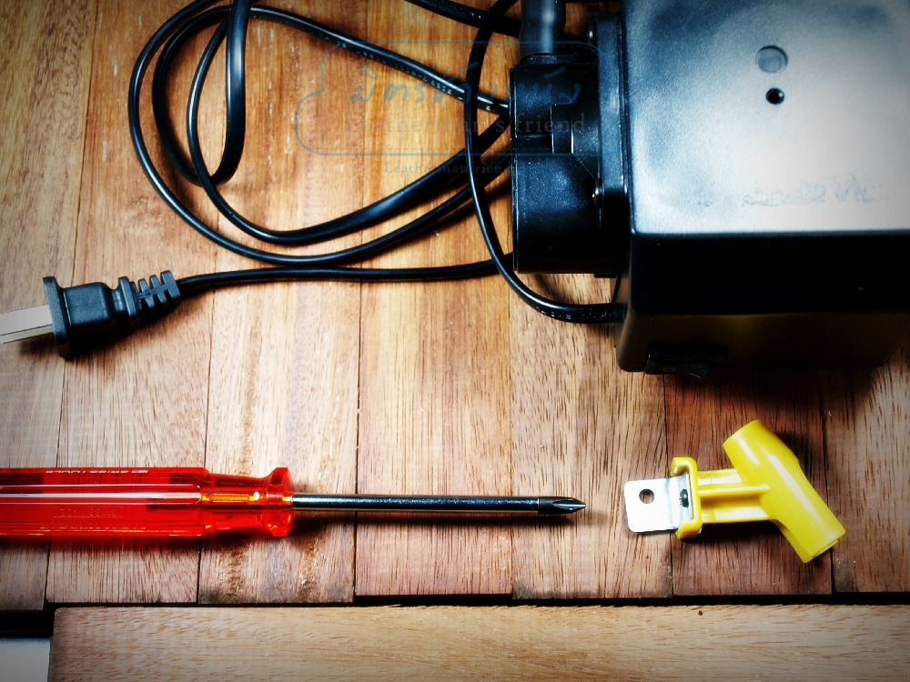 แอร์บรัช พร้อมปั๊มลมขนาดเล็ก รุ่นเงียบกริบ