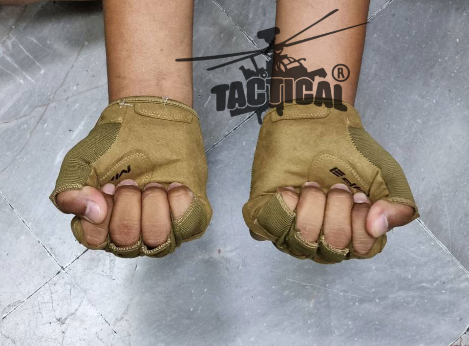ถุงมือครึ่งนิ้ว Mechanix M-Pact 3