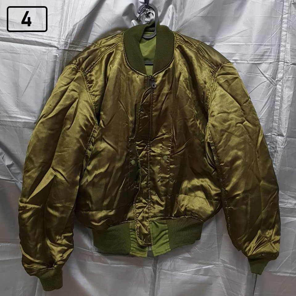 (SALE) Jacket Fight ใส่ได้ 2 ด้าน