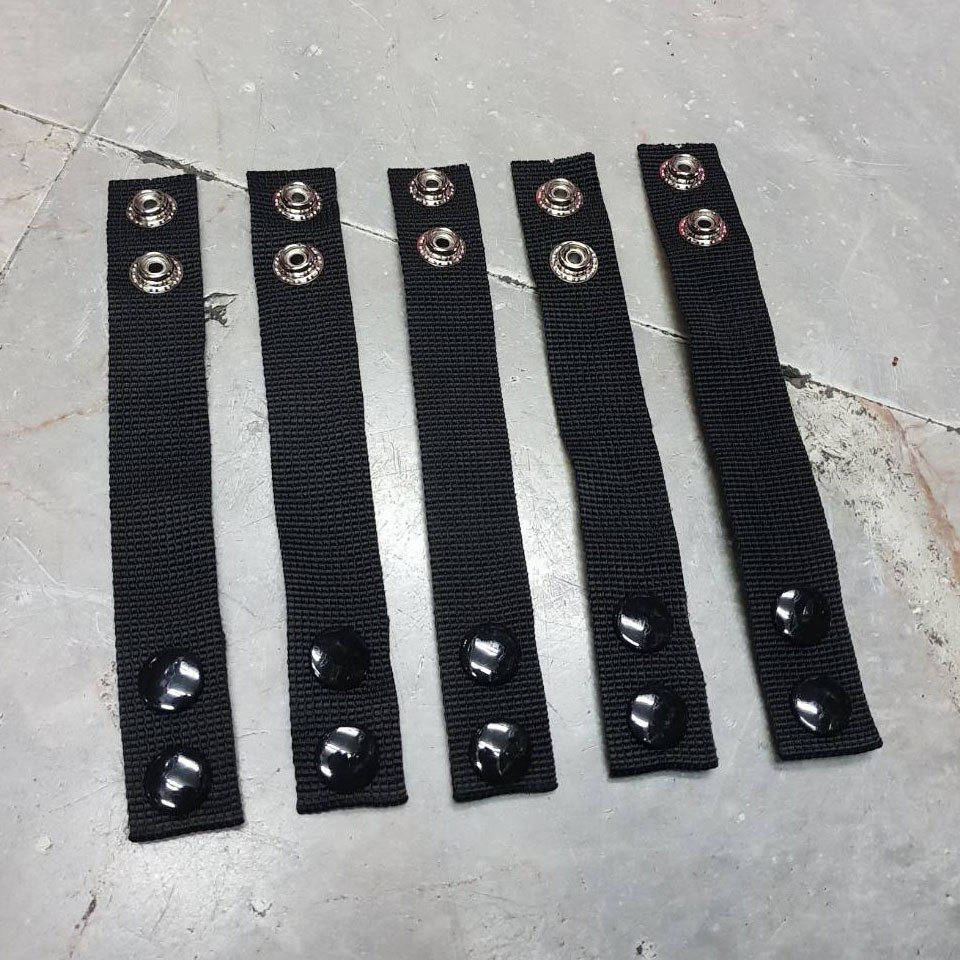 กระดุมผ้า + ตะขอ ติดเข็มขัด