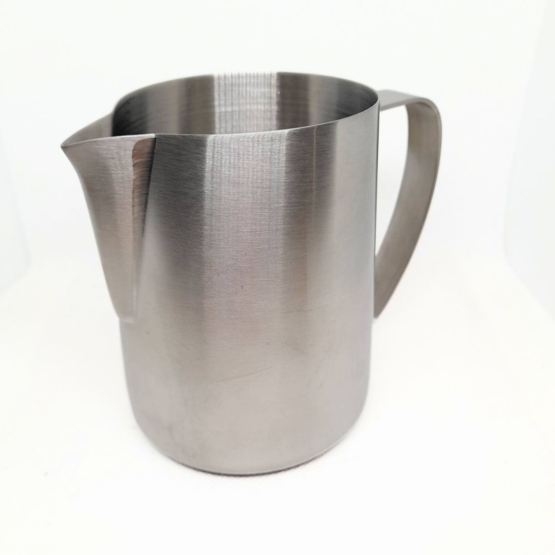 เหยือกตีฟองนม 400ml รุ่นปากแหลม สีสแตนเลส รหัส 2403