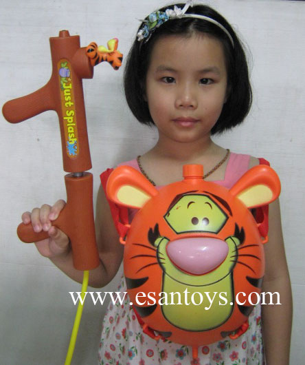 เป้ฉีดน้ำทิกเกอร์