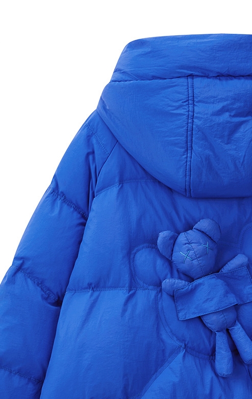 2324-0001 งานพรีออเดอร์นะคะ ไม่พร้อมส่งจ้า กันหนาวบุขนเป็ดขาวจ้า มีน้องหมีเกาะด้านหลังกับแขนด้วยนะคะ