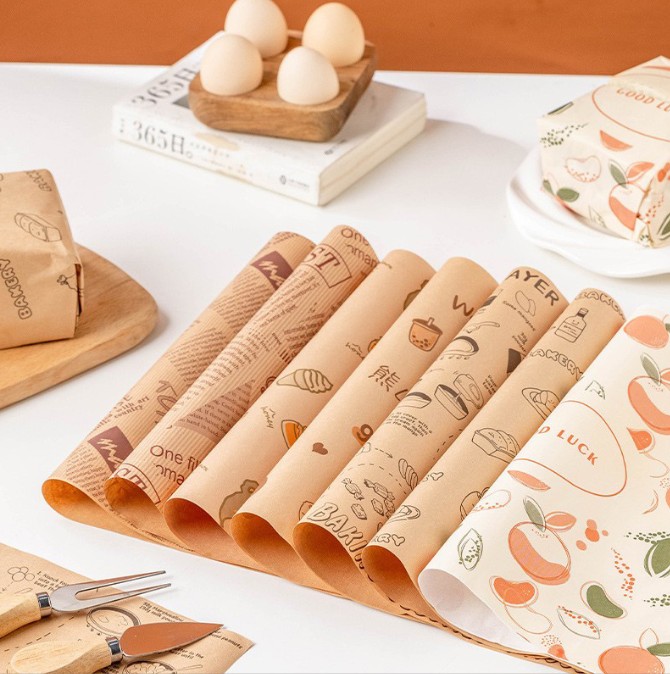 กระดาษไขรองอาหาร (Greaseproof paper) เคลือบกันน้ำ-น้ำมัน ขนาด 28x38 ซม. แบบแพ็ค 50 ชิ้น