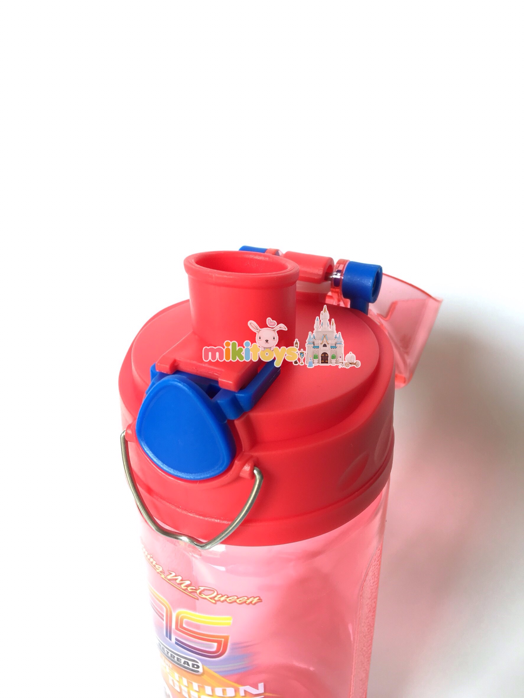 กระติกน้ำเด็กรถแข่ง คาร์แมคควีน Cars McQueen รุ่นยกดื่ม สีแดง ปุ่มกดน้ำเงิน *BPA Freeปลอดภัยค่ะ