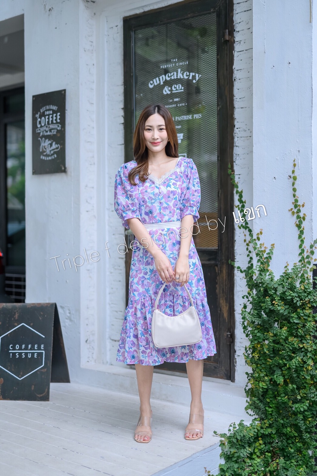 เดรสงานแฟชั่น